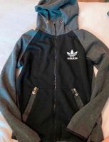 Original Adidas Jacke in Größe 36 Nordrhein-Westfalen - Kamp-Lintfort Vorschau