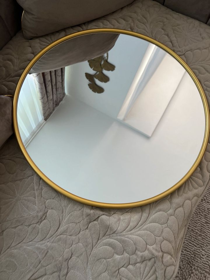 Spiegel  zum verkaufen in Itzehoe