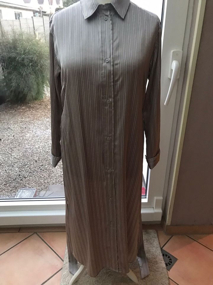 Neues Kleid von H&M , Größe M/L in Lebach