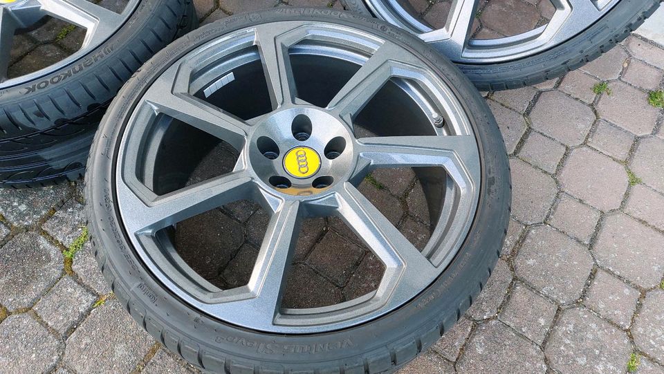 Audi TTRS 8S Rotor Felgen Räder 9x20 ET52 Hankook 255/30 R20 TT S in Großalmerode