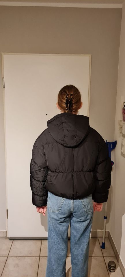 Winterjacke H&M neu in Coesfeld