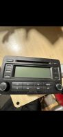 VW CD Autoradio RCD 300 1K0035186 Touran Tiguan Passat Golf Plus Bayern - Baar-Ebenhausen Vorschau