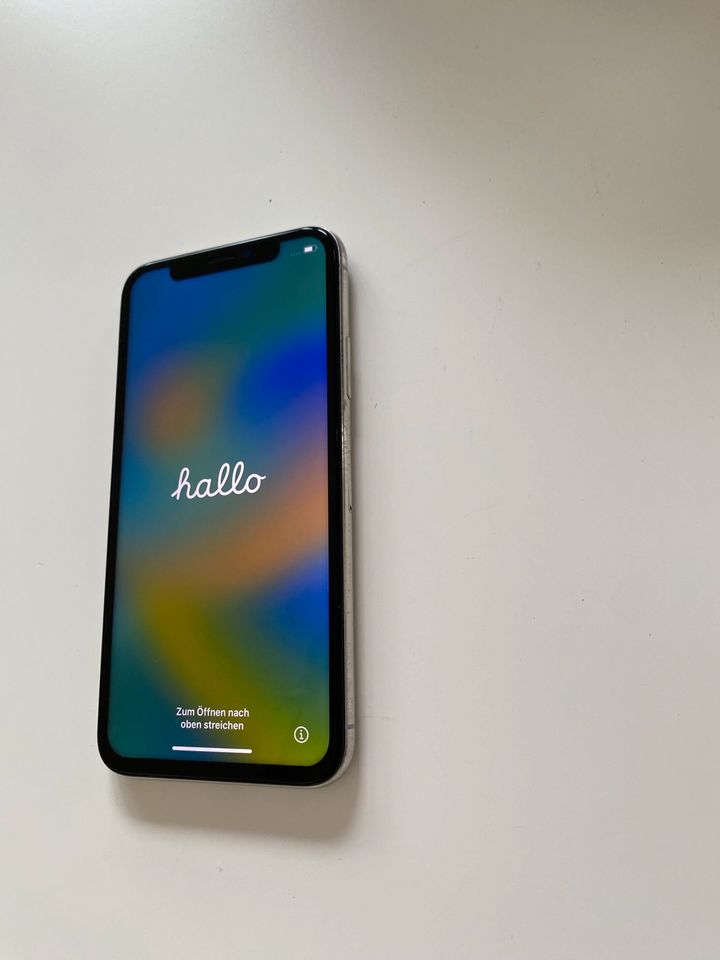 iPhone X 256 GB weiß in Winnenden