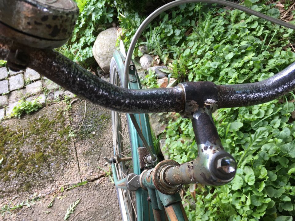 altes Fahrrad NSU Herrenrad 28 Zoll mit vielen Originalteilen in Flintbek