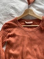 Twin Set Strickkleid Gr. S aus Wolle Orange/ Beige Knitwear Hessen - Offenbach Vorschau