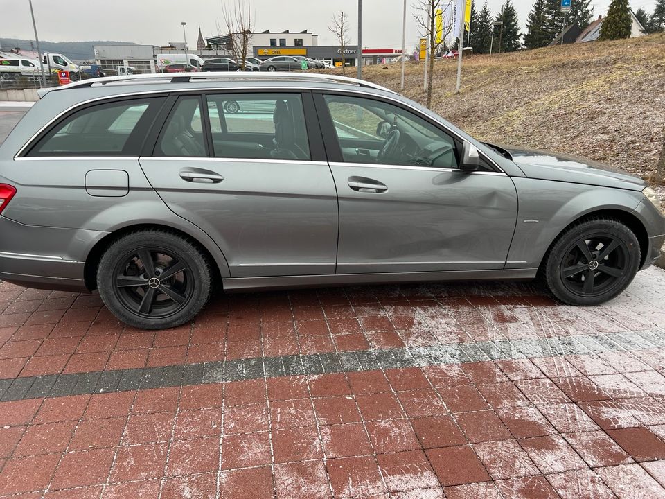 Mercedes avangard c220 d in Hardheim