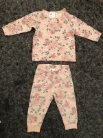 Hm Baby Mädchen Pyjama. Schlafanzug Gr. 74 Baden-Württemberg - Leonberg Vorschau