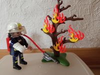 9093 Feuerwehr-Löscheinsatz Playmobil mit brennendem Baum Bayern - Waldsassen Vorschau