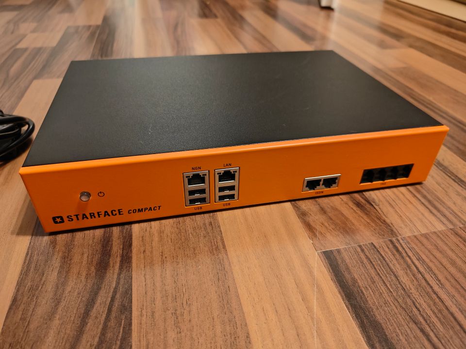Starface Compact v2 VOIP Telefonanlage inkl. 8 Unify OpenStage 40 in Duisburg