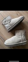 Ugg boots schuhe stiefelette mini grau glitzer 36 Hessen - Zwingenberg Vorschau