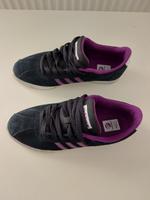 Adidas Neo Schuhe in schwarz/lila zu verkaufen,sehr guter Zustand Ibbenbüren - Dickenberg Vorschau