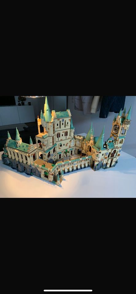 Lego Harry Potter Schloss (komplett) in Frankfurt am Main