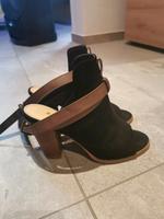 Sandalen mit hohen Absatz Gr. 39 Nordrhein-Westfalen - Schwerte Vorschau
