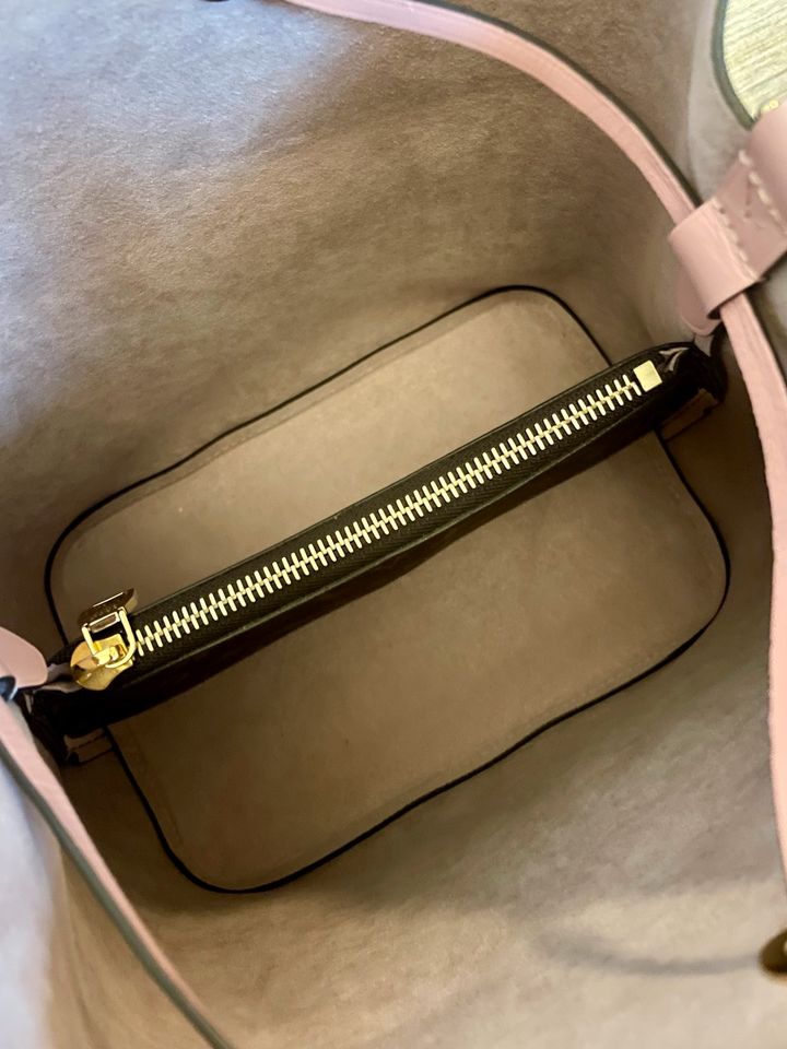 Louis Vuitton Neonoe rosa in Tangstedt 