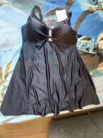 Badekleid Größe XL Fällt aber Größer aus *-* Sachsen - Bautzen Vorschau