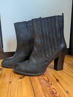 Hohe schwarze Stiefeletten Berlin - Treptow Vorschau