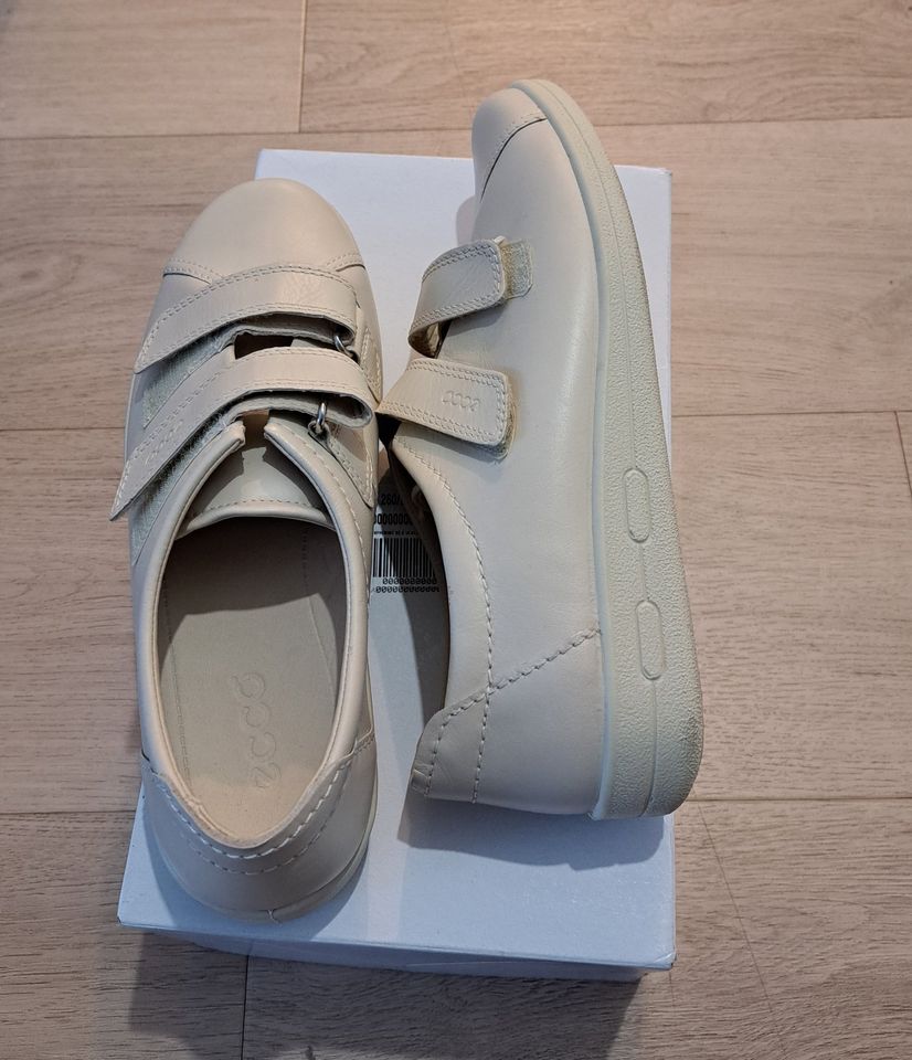 Ecco SOFT 2.0   beige  Gr. 41 bequemer Slipper für Damen in Karlsruhe