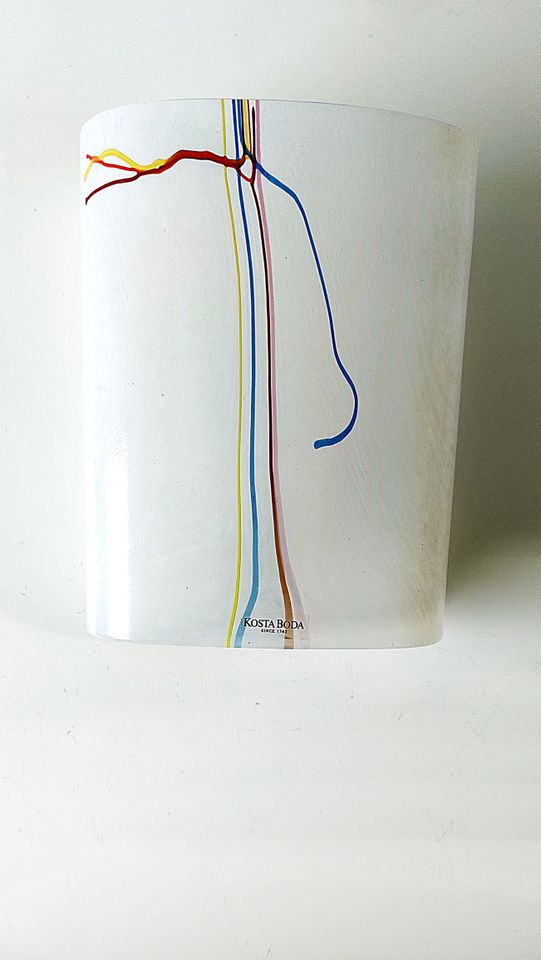 KOSTA BODA Vase Rainbow „B.VALLIEN 48226“ SIGNIERT Glaskunst in Lüneburg