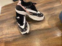 Fila Zebra Turnschuhe/ Sneaker Thüringen - Martinroda (bei Ilmenau) Vorschau