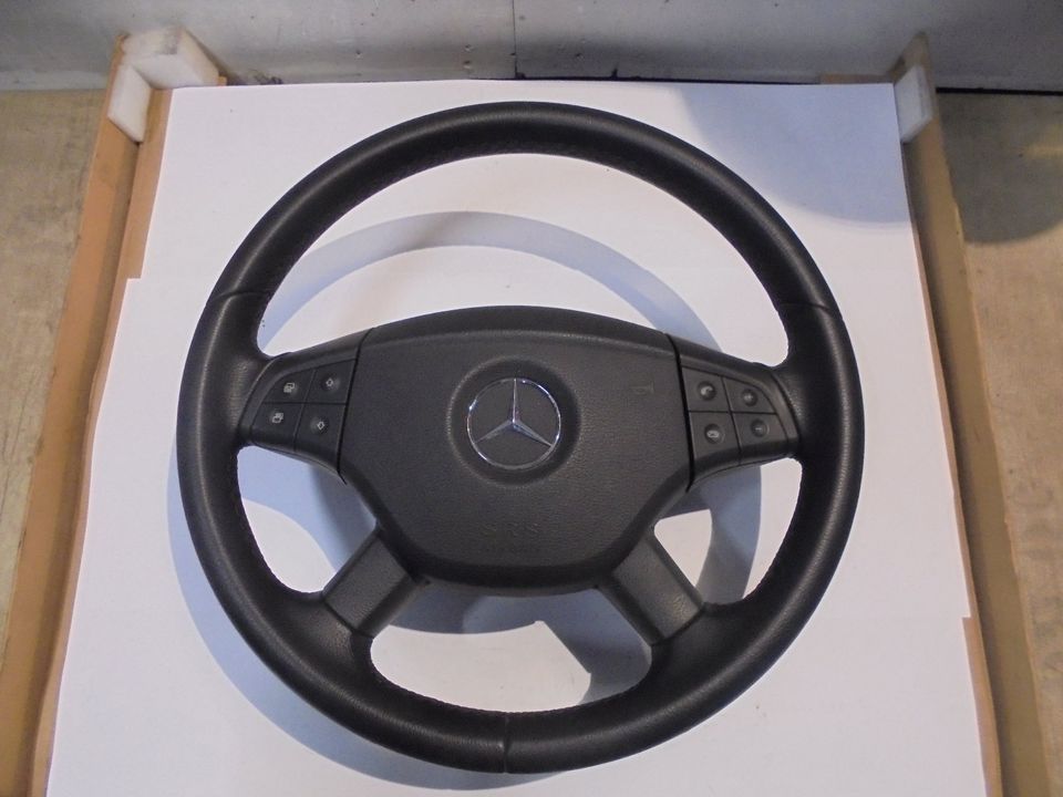 Mercedes W245 B Klasse Bj 2011 Leder Multifunktionslenkrad  TOP ! in Harrislee