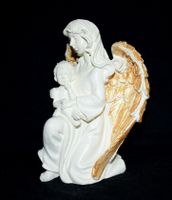 Heller Engel kniend mit Kind Heilige Komunion Figur Skulptur Niedersachsen - Bad Pyrmont Vorschau