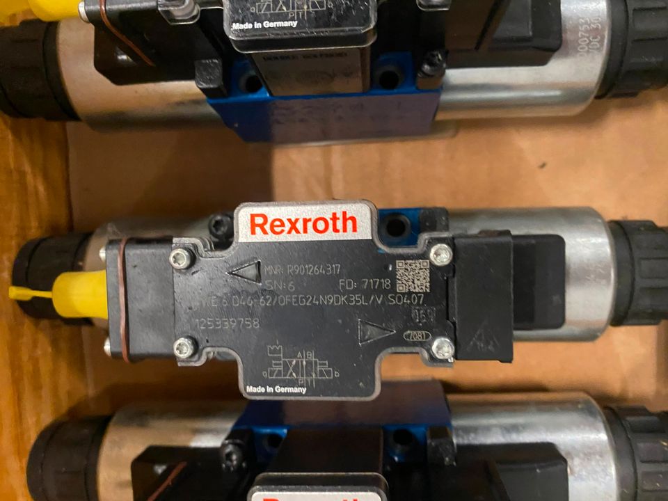 Bosch Rexroth Hydraulik Ventile Fluid 4WED46-62/OFEG24N9DK35L/V S in Neu Ulm