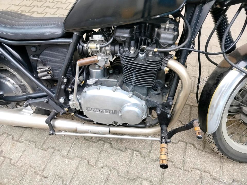 Oldtimer Kawasaki 750 Twin in Egelsbach