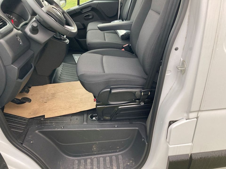 Renault Master Kasten Komfort L2H2 3,5t dCi 150 Bear-Loc in Güstrow