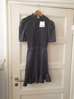 Wunderschönes Kleid mit Punktprint von Sandro Paris - Größe 36 Bremen - Schwachhausen Vorschau