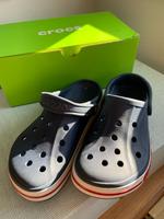 Crocs 38 blau neuwertig Hessen - Friedrichsdorf Vorschau