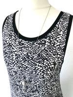 DKNY langes KLEID Schwarz Weiß M Animal Streifen Maxikleid Hessen - Seligenstadt Vorschau