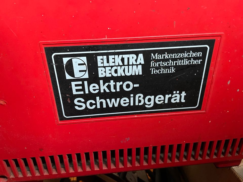 Elektra Beckum Schweißgerät 200 SK in Kirchhain