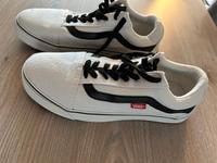 Vans 40 neuwertiger Zustand weiß Bonn - Beuel Vorschau