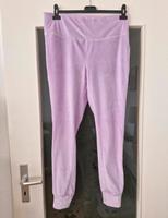 FLIEDER SAMT LEGGINGS DAMEN GR.L HOSE SPORT TRAINING GYM FITNESS Hessen - Offenbach Vorschau