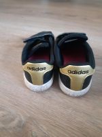 Mädchen Schuhe Sneaker Marke Adidas Gr. 24 schwarz gold Nordrhein-Westfalen - Gronau (Westfalen) Vorschau