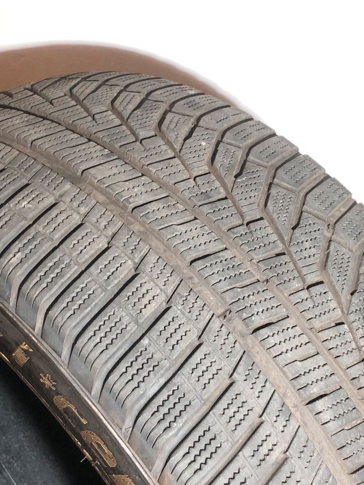 2x Hankook Winter i*cept evo2 275/35R20 102W M+S Winterreifen in Stuttgart