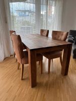 Esstisch mit Leder Stühle aus Shishamholz Bayern - Augsburg Vorschau