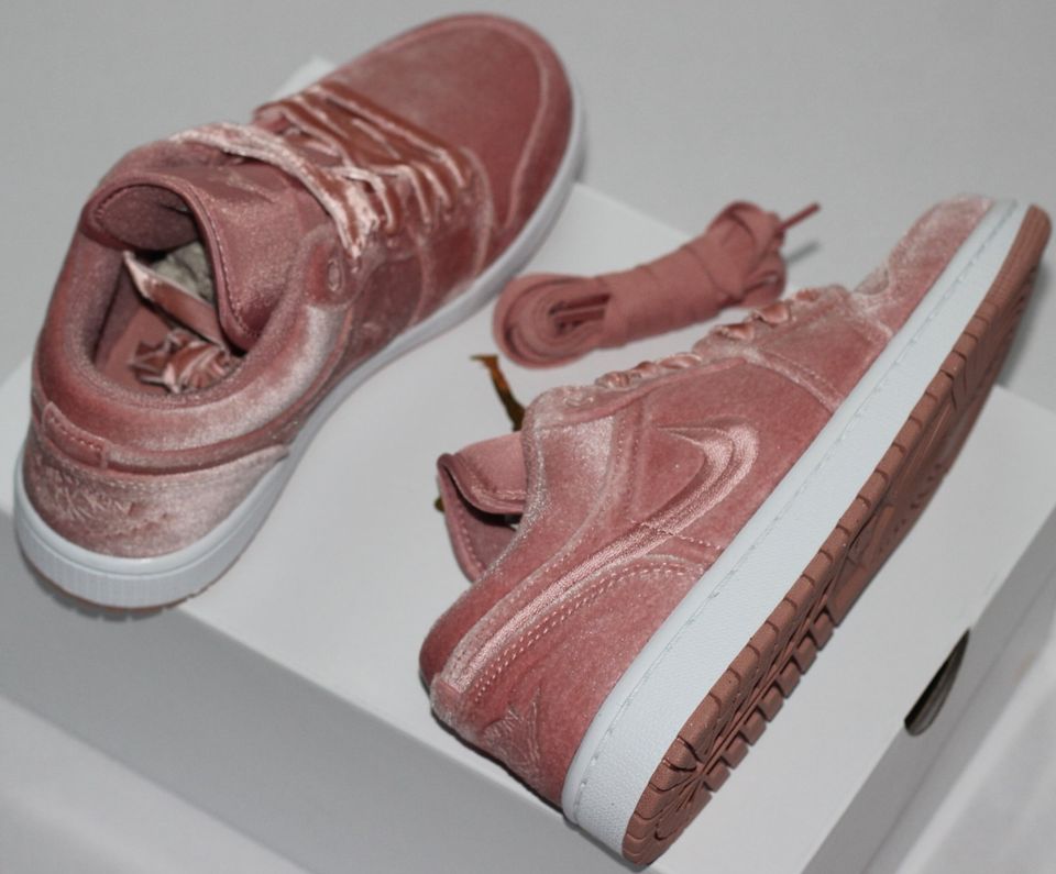 ✅Nike Air Jordan 1 Low SE Pink Velvet (W) EU 36 36,5 37,5 40 DS!✅ in Goch