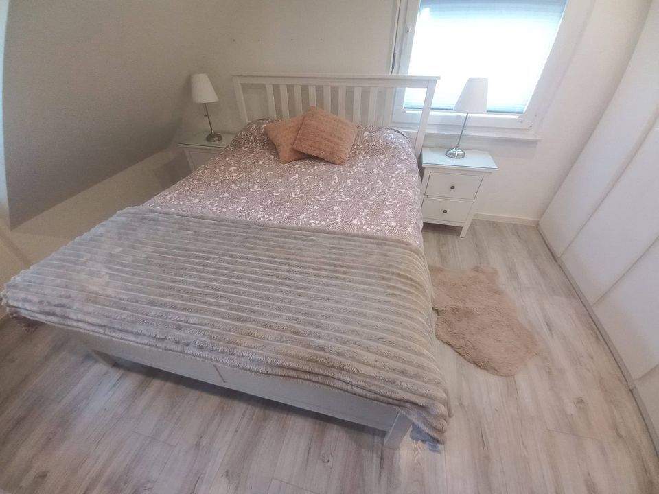 IKEA Doppelbett,160x200 + 2 Nachttische in Wuppertal