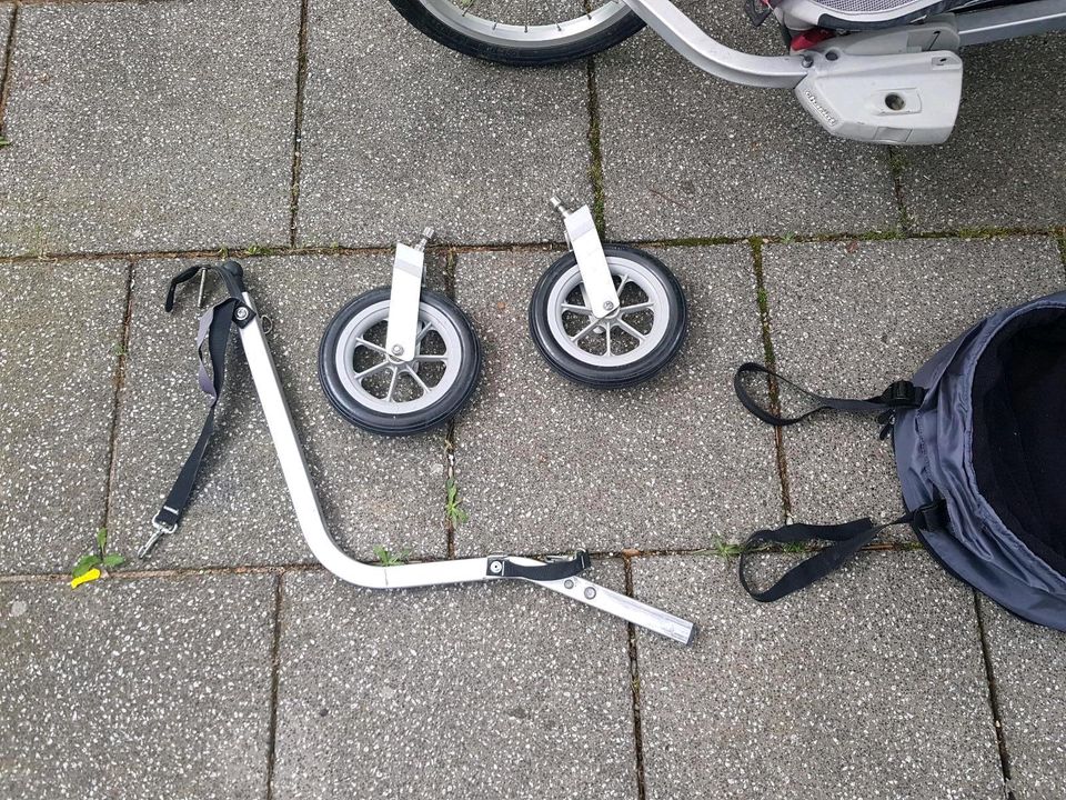 Thule Chariot cougar 1 sitzer rot wintersack Fahrradanhänger in Freising