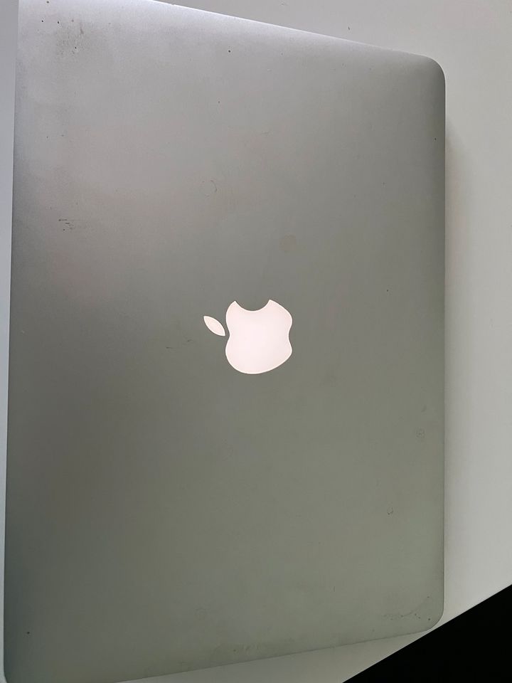 MacBook Air (13“,Mitte2013) in Drochtersen