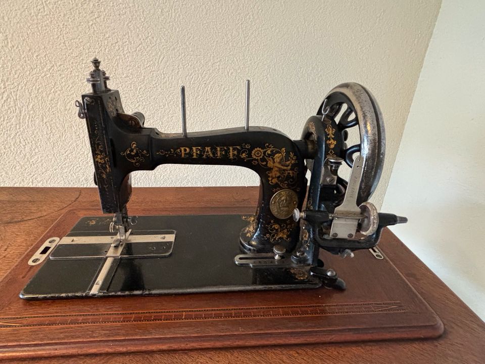 Pfaff Nähmaschine um Jahrgang 1900 in Würzburg