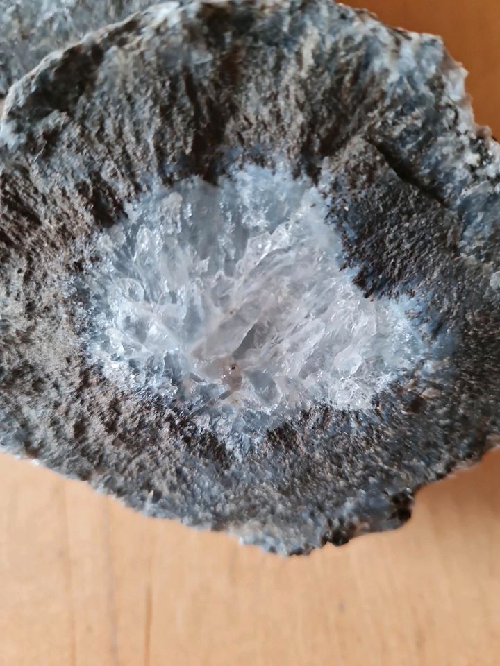 Geode Bergkristall Quarz in Leonberg