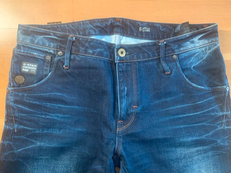 G-Star Jeans 34/34 mit toller Farbe und Waschung Tappered in Dresden