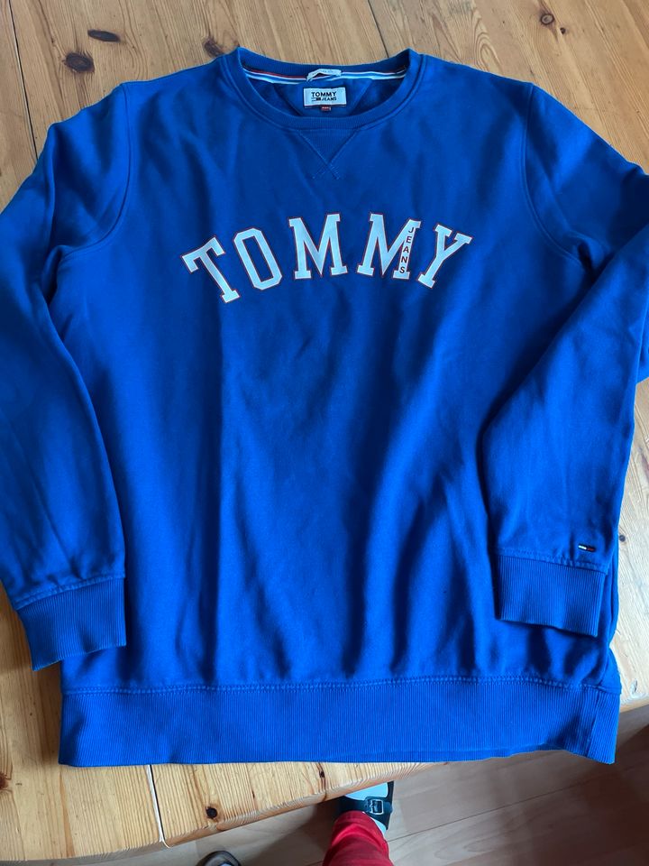 TH Tommy Jeans, Hilfiger, Gr. XXL, Shirt Pullover in Clausthal-Zellerfeld