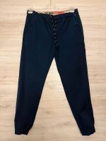 Tommy Hilfiger Hose casual 32/32 Kr. München - Unterhaching Vorschau