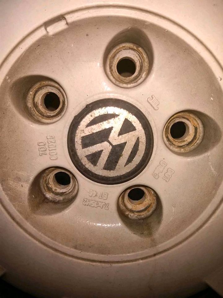 Felgen original VW 15 zoll in Nienburg (Saale)