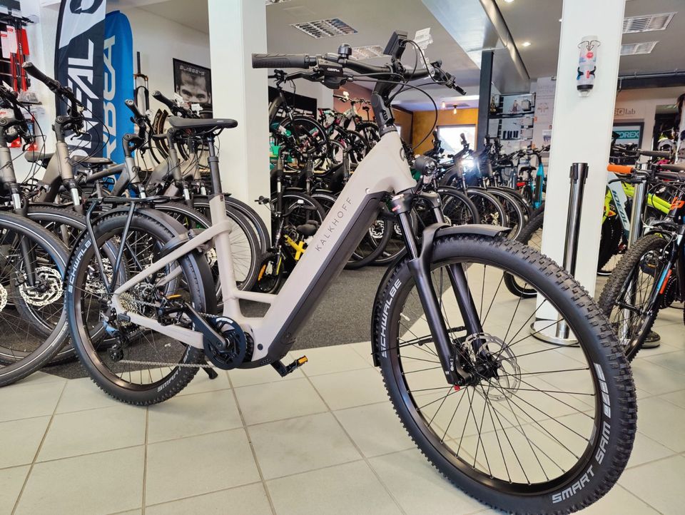 UVP: 4899€ Kalkhoff Entice 7.B Move + Trekkingbike E-Bike Bosch CX 750er Akku Smart System, Kiox 300 in Ebermannstadt