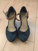Tom Tailor Plateau Wedges mit Keilabsatz NEU! Gr. 36 Hessen - Heppenheim (Bergstraße) Vorschau