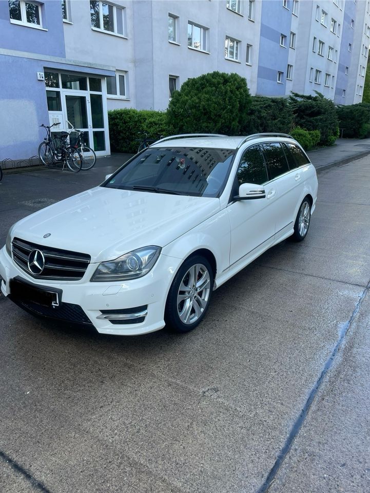 Mercedes Benz C Klasse 250 CDI AMG Paket Plus in Berlin